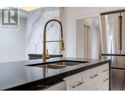 The Palazzo - 23 Coulson Avenue, Toronto, ON M4V1Y3 Photo 11