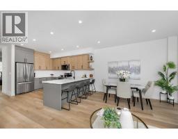 Primary Bedroom - 174 Heritage Circle, Cochrane, AB T4C3M9 Photo 9