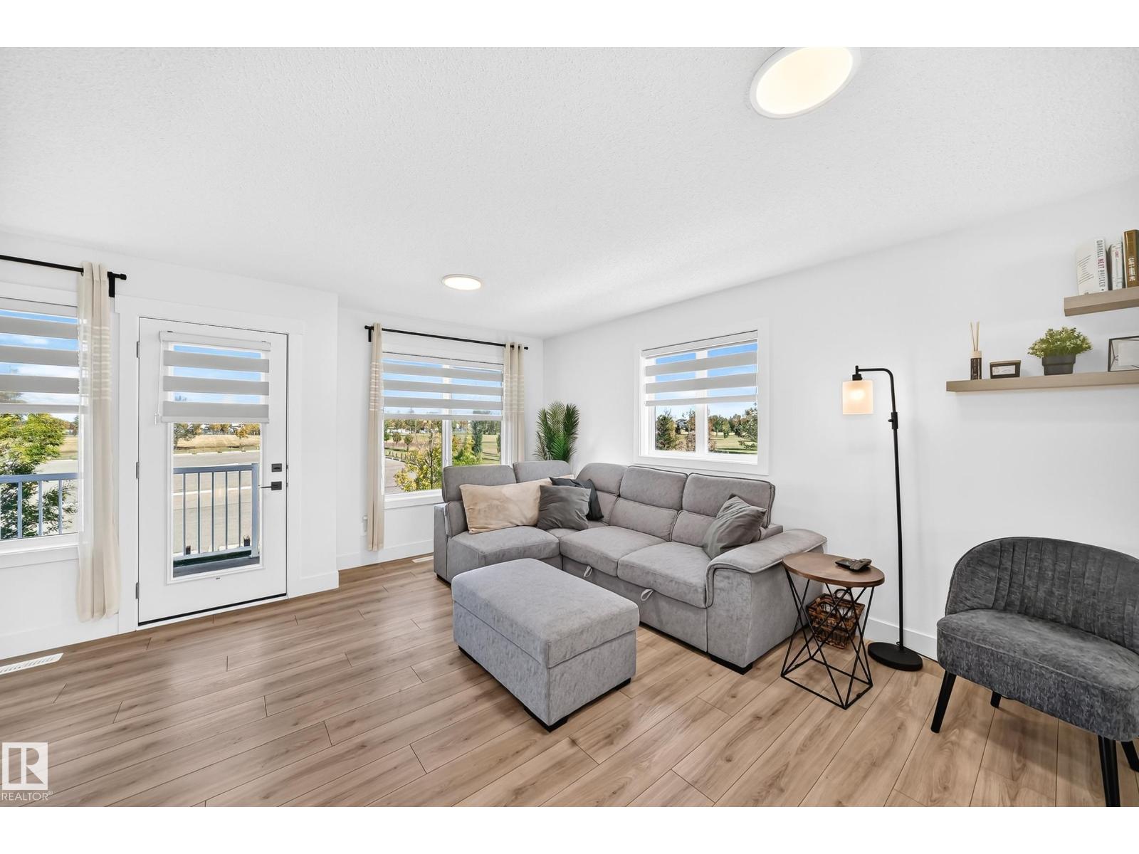 #70 16335 84 ST NW - 17