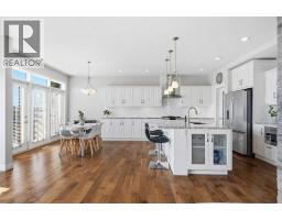 5pc Bathroom - 127 Marquis Grove Se, Calgary, AB T3M1M6 Photo 13