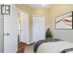 2615/2613 39 Street SE - photo 14