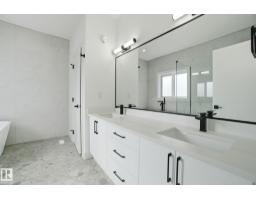 7603 92 Av Nw, Edmonton, AB T6C1R3 Photo 45