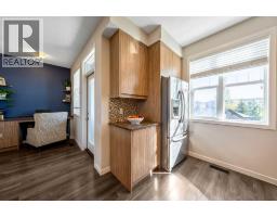 3pc Bathroom - 143 Nolan Hill Boulevard Nw, Calgary, AB T3R0S5 Photo 12