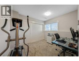 Primary Bedroom - 143 Nolan Hill Boulevard Nw, Calgary, AB T3R0S5 Photo 6