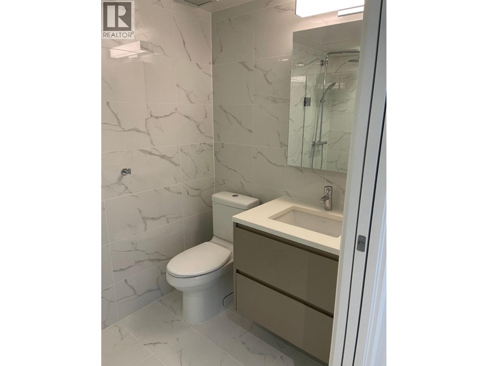1708 8188 FRASER ST, Vancouver - Image 1
