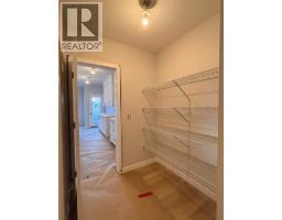 147 Vantage Crescent SW - photo 4