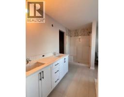 147 Vantage Crescent SW - photo 11