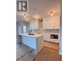 147 Vantage Crescent SW - photo 5