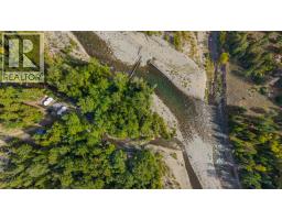 4529 Highway 3, Arrow Creek, BC V0B1G9 Photo 22