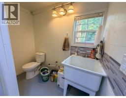 4529 Highway 3, Arrow Creek, BC V0B1G9 Photo 34