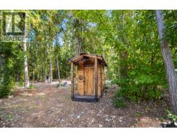 4529 Highway 3, Arrow Creek, BC V0B1G9 Photo 39