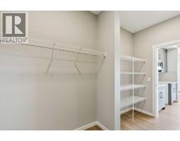 382 Heritage Boulevard - photo 9