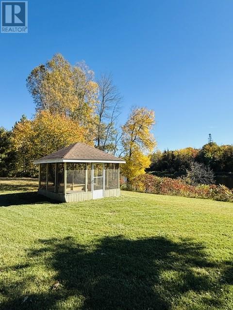 760 River Rd - Image 18