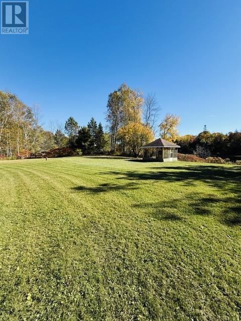 760 River Rd - Image 74
