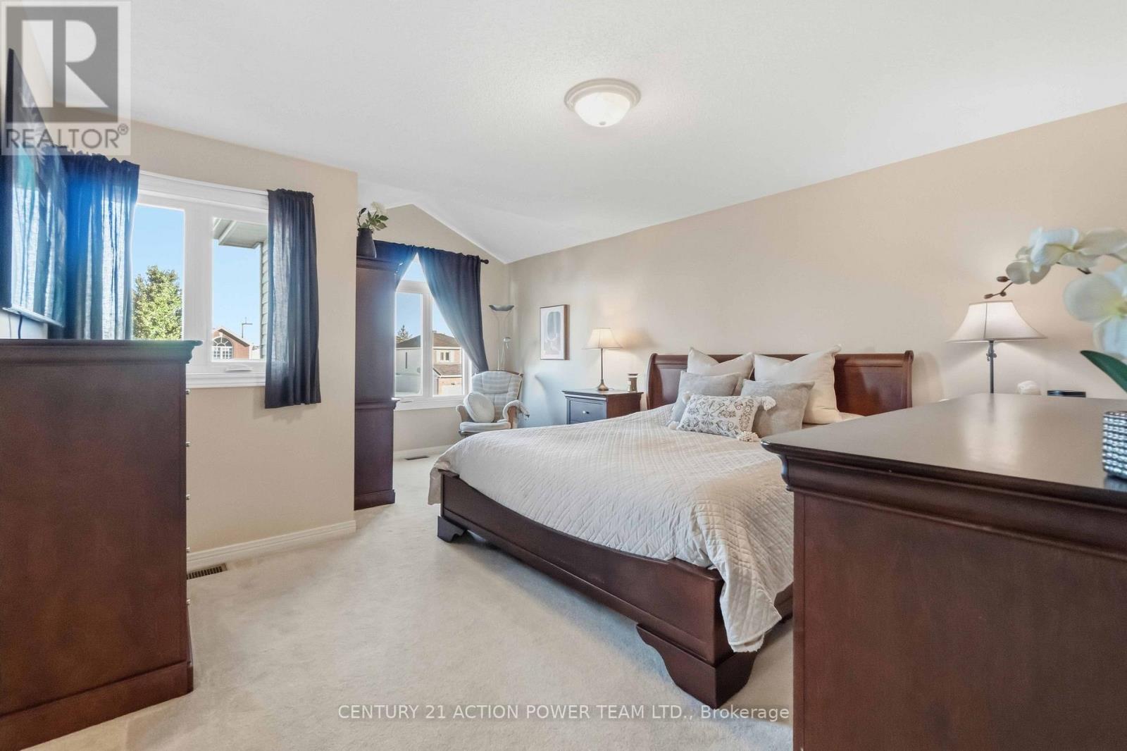1032 SHEENBORO CRESCENT - Image 19