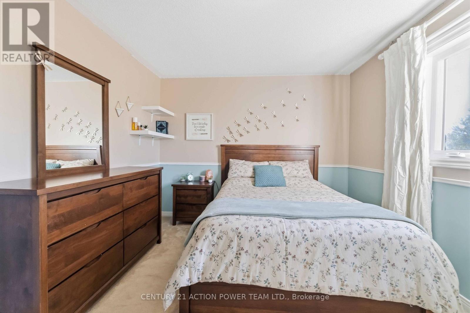 1032 SHEENBORO CRESCENT - Image 27