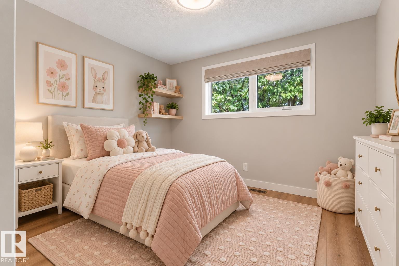 209 MCPHERSON AV - 15