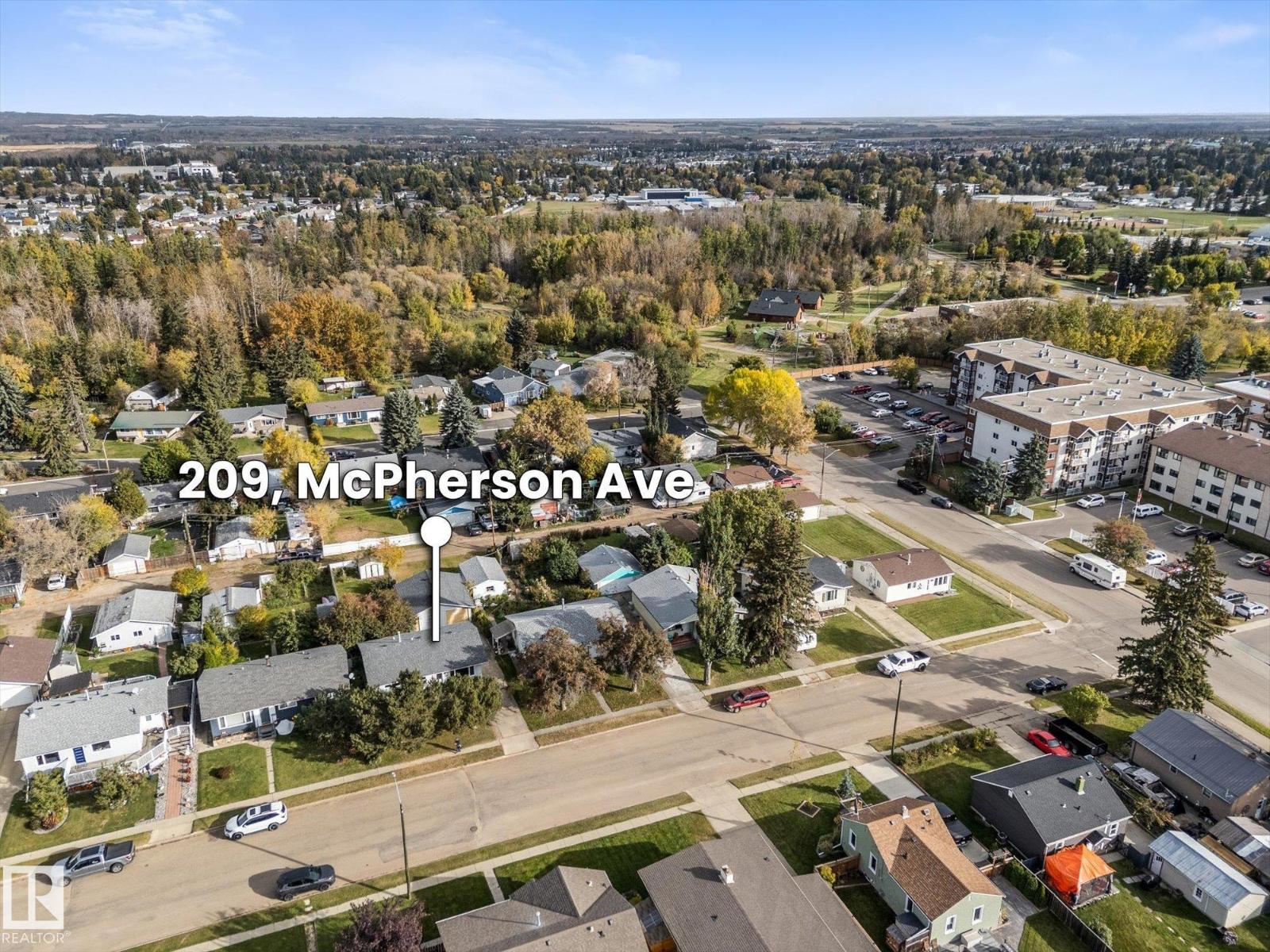 209 MCPHERSON AV - 43