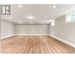 32 Jopling Avenue N, Toronto, ON M9B4E7 Photo 42