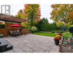 32 Jopling Avenue N, Toronto, ON M9B4E7 Photo 46