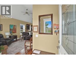 6, 20 River Heights View - photo 2