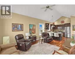 6, 20 River Heights View - photo 4