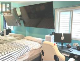 Primary Bedroom - 32 River Valley Estates, Whitecourt, AB T7S1J7 Photo 6