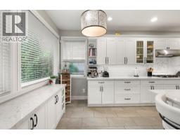 10574 239 Street, Maple Ridge, BC V2W1X1 Photo 15