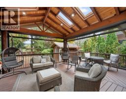 10574 239 Street, Maple Ridge, BC V2W1X1 Photo 36