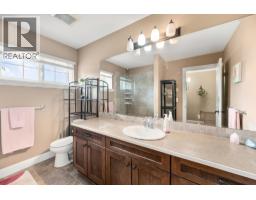 10574 239 Street, Maple Ridge, BC V2W1X1 Photo 27