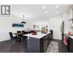24 Rowmont Common NW - photo 8
