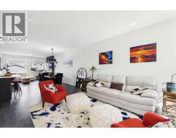 24 Rowmont Common NW - photo 3