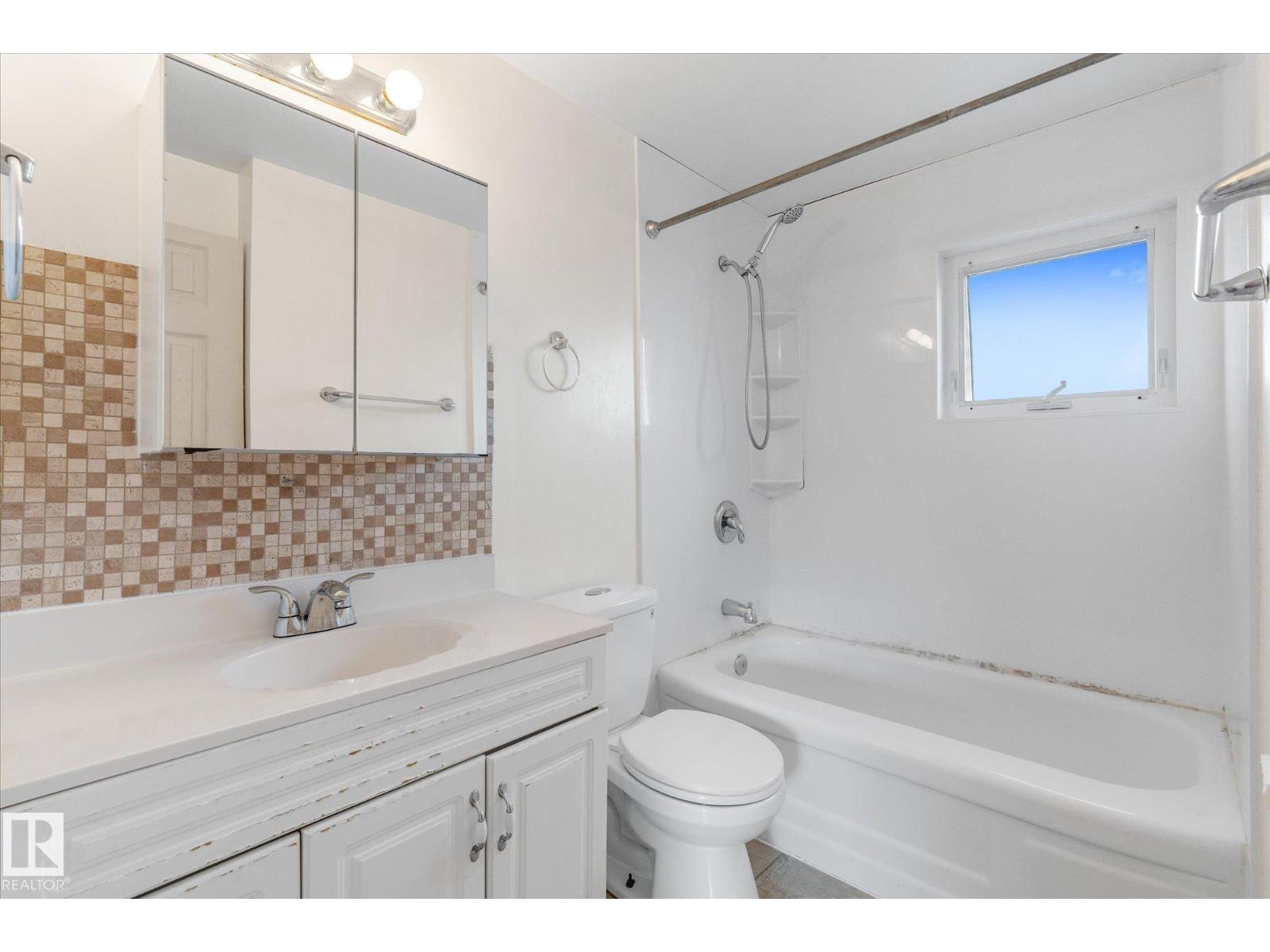 13307 89A ST NW - 22