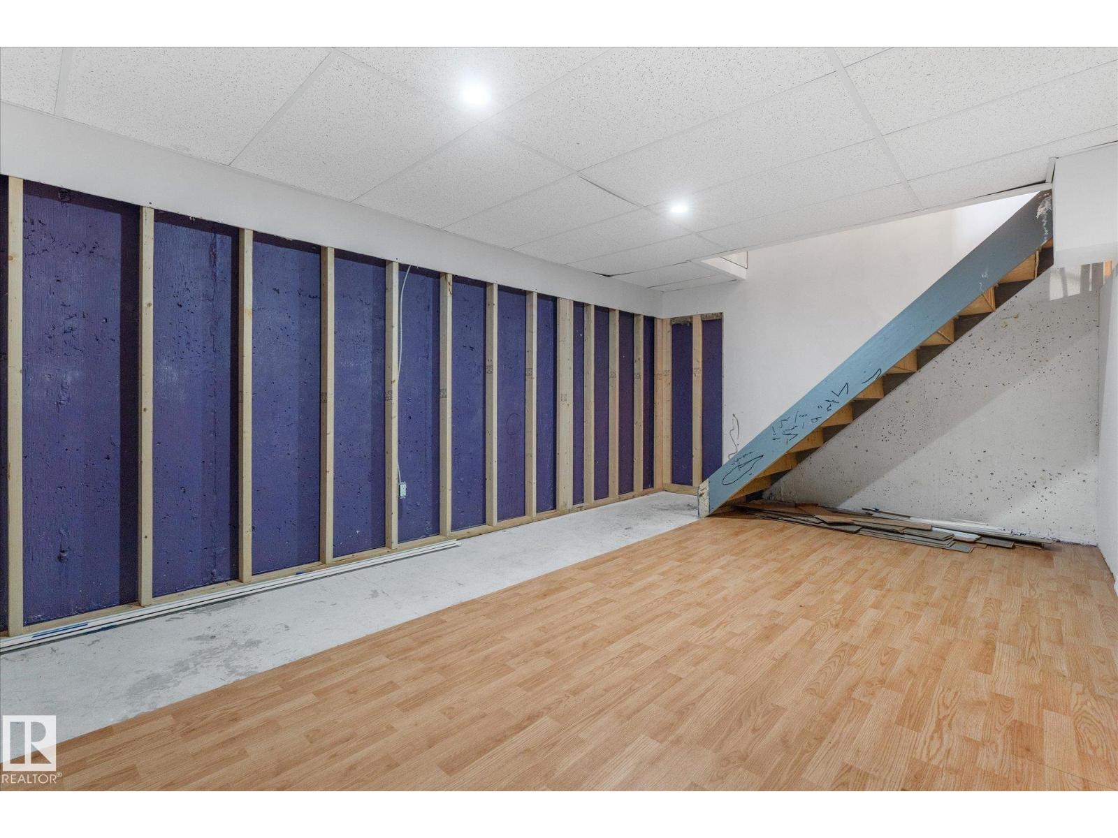 13307 89A ST NW - 25