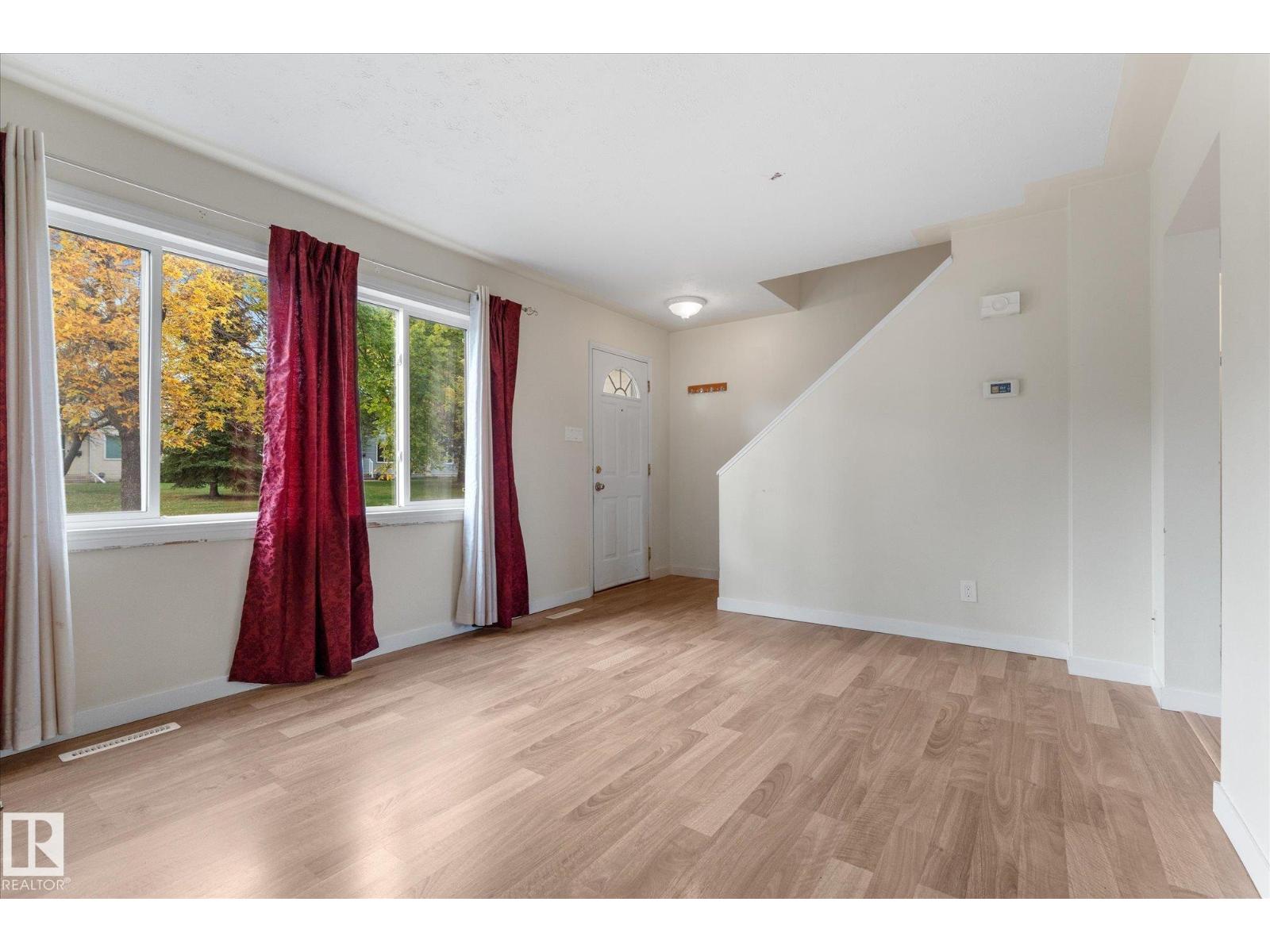 13307 89A ST NW - 8