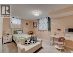 212 Hendon Drive NW - photo 21