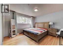 212 Hendon Drive NW - photo 14