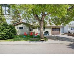 212 Hendon Drive NW - photo 1