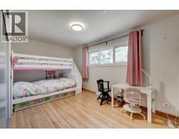 212 Hendon Drive NW - photo 12
