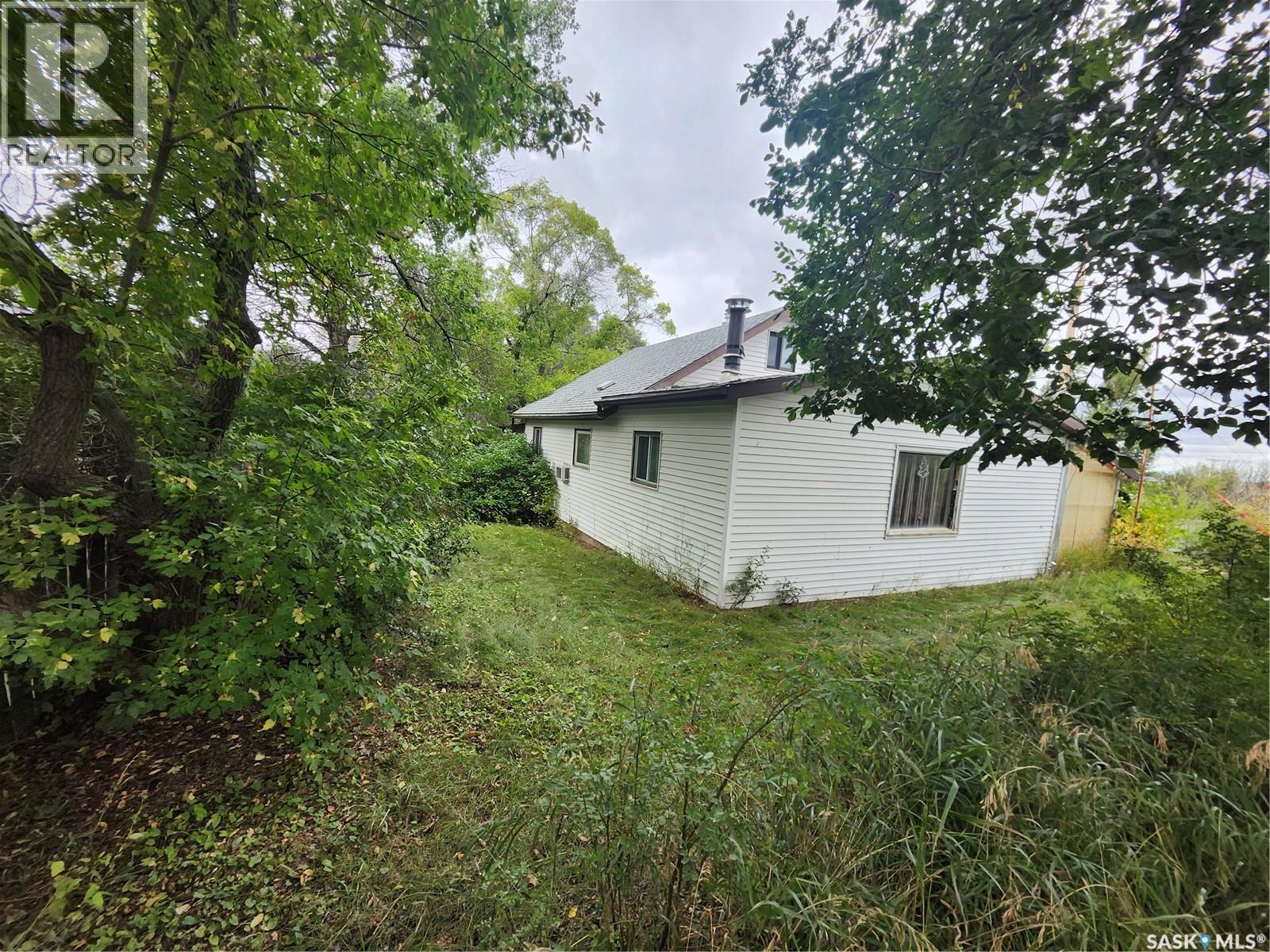 115 Halyard STREET, Pennant Saskatchewan