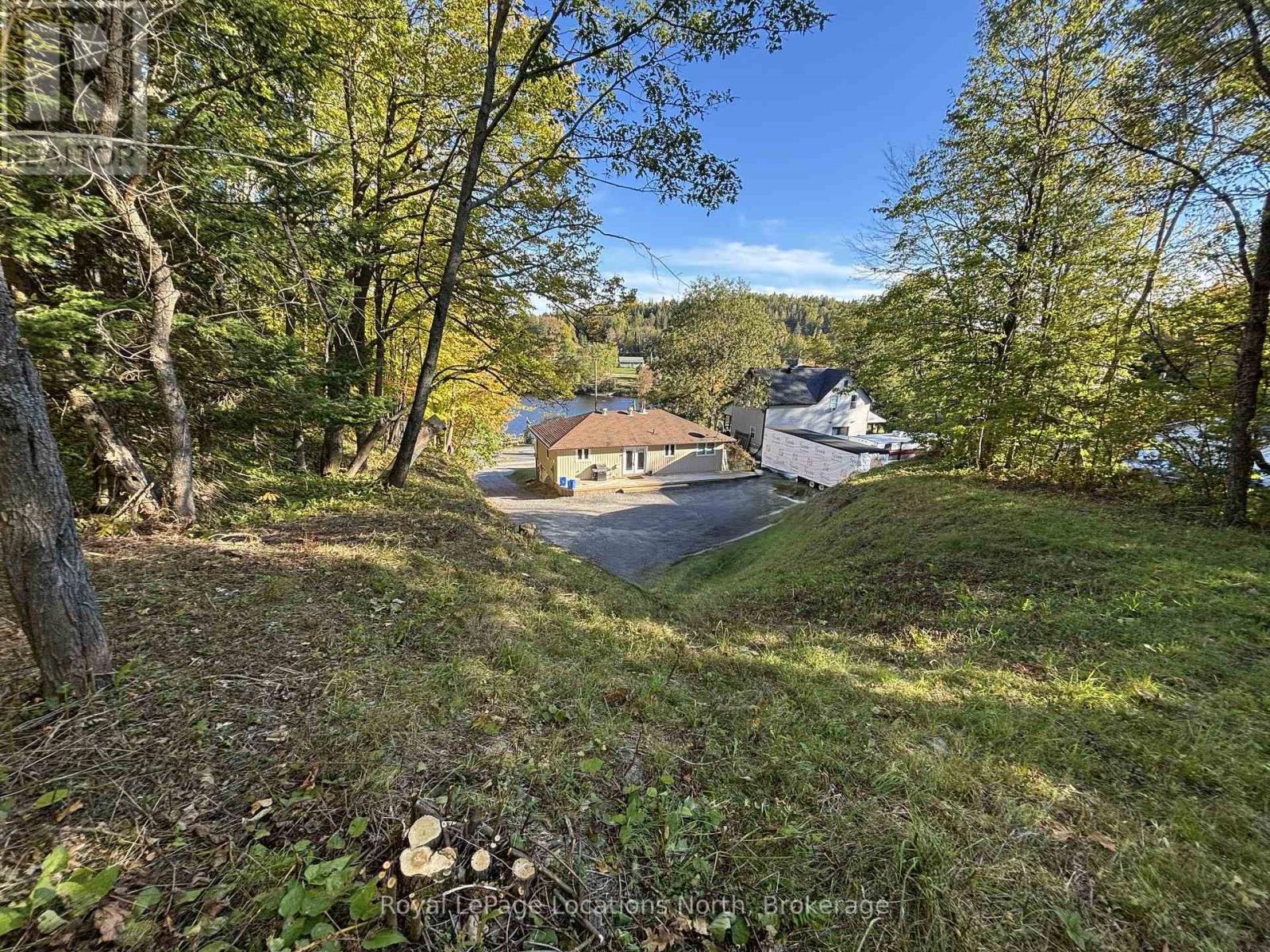 143 RYERSON CRESCENT - 7