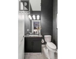406 33 Avenue NW - photo 18
