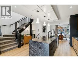 406 33 Avenue NW - photo 11