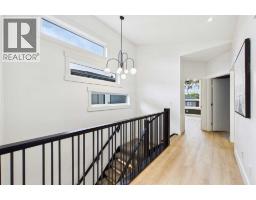 406 33 Avenue NW - photo 22