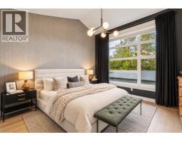 406 33 Avenue NW - photo 24