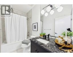 406 33 Avenue NW - photo 38