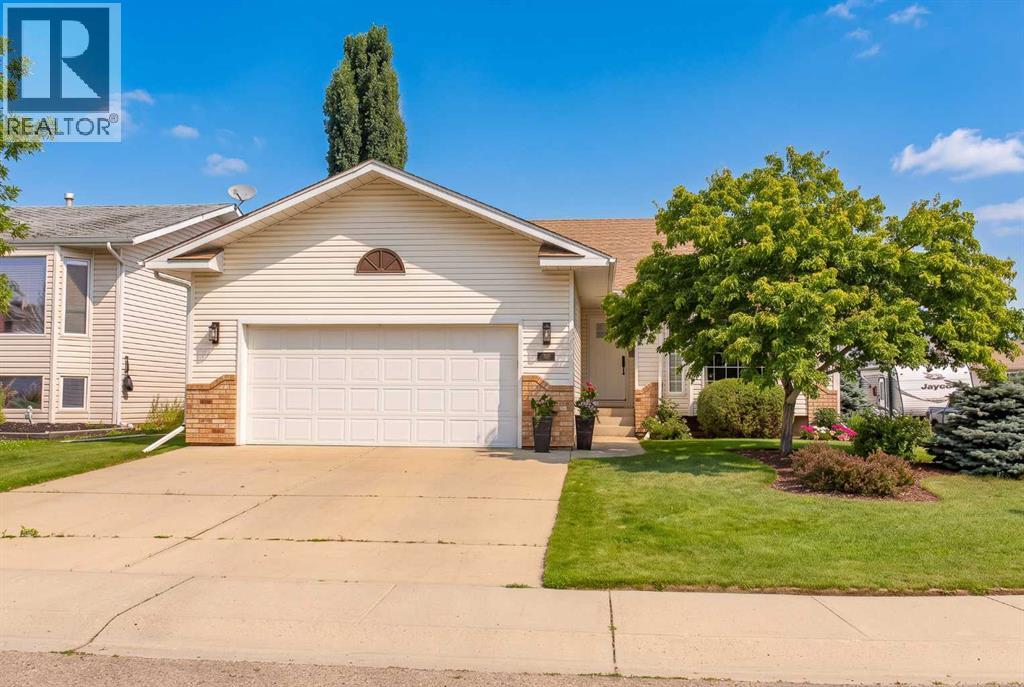 70 Densmore Crescent - 2