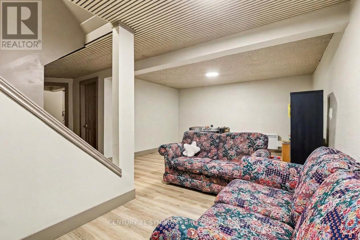 71 COMPATA WAY - Image 23