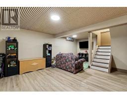 71 Compata Way, Ottawa, ON K1B4X1 Photo 25