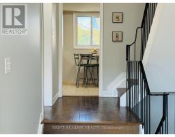 70 Spire Hillway Way, Toronto, ON M2H3A4 Photo 15